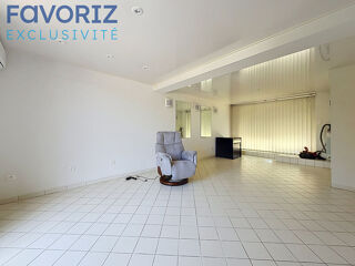  Maison à louer 6 pièces 108 m²