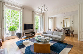  Appartement à vendre 6 pièces 211 m²