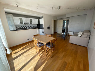  Appartement à louer 3 pièces 62 m²