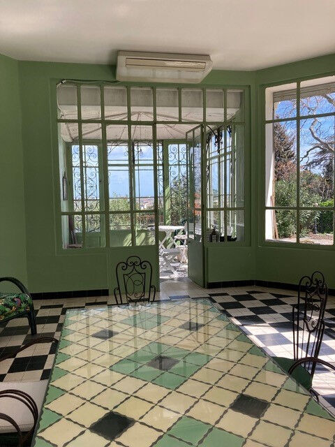  Appartement � louer 6 pi�ces 270 m� Sete