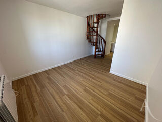  Appartement � vendre 3 pi�ces 