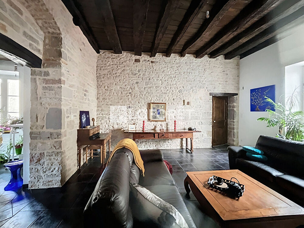 Demeure de prestige Gigny 5 pièces 196.43 m2