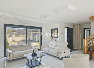  Maison à vendre 6 pièces 166 m²