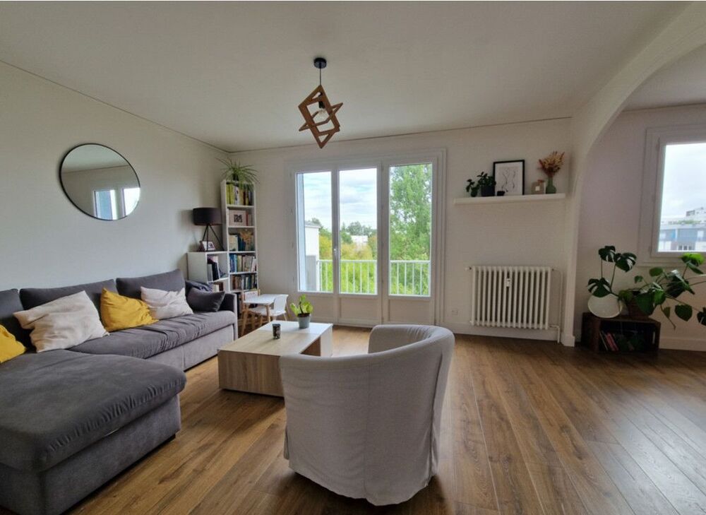 appartement T4, 70m², dernier étage
