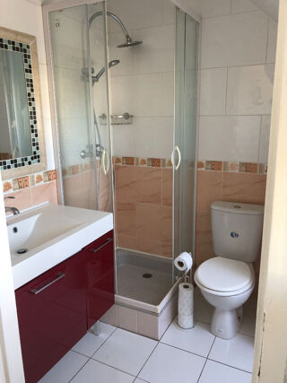  Appartement à louer 2 pièces 27 m²