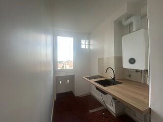  Appartement à louer 3 pièces 48 m²