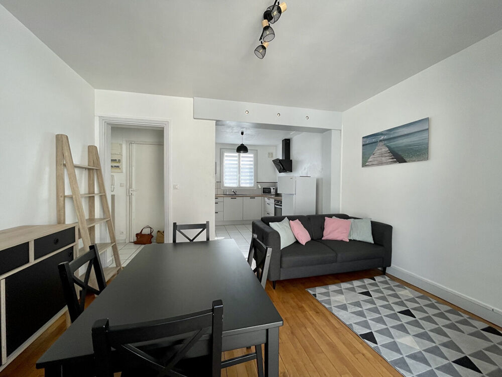 Location Appartement TYPE 2 MEUBLE AVEC GARAGE Tours