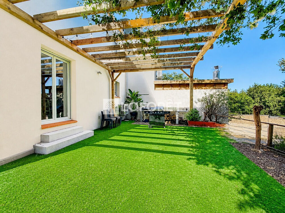 Vente Maison Maison récente en R+1. 4 chambres sur 816m2 terrain avec piscine Ortaffa