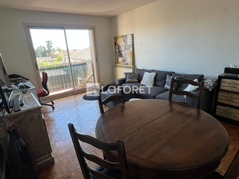 Appartement T3 lumineux avec balcon, garage et parking - Gaillac Centre