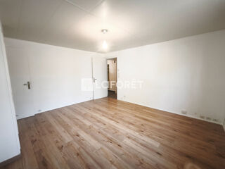  Appartement à louer 3 pièces 53 m²