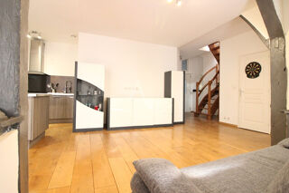  Appartement à louer 2 pièces 67 m²