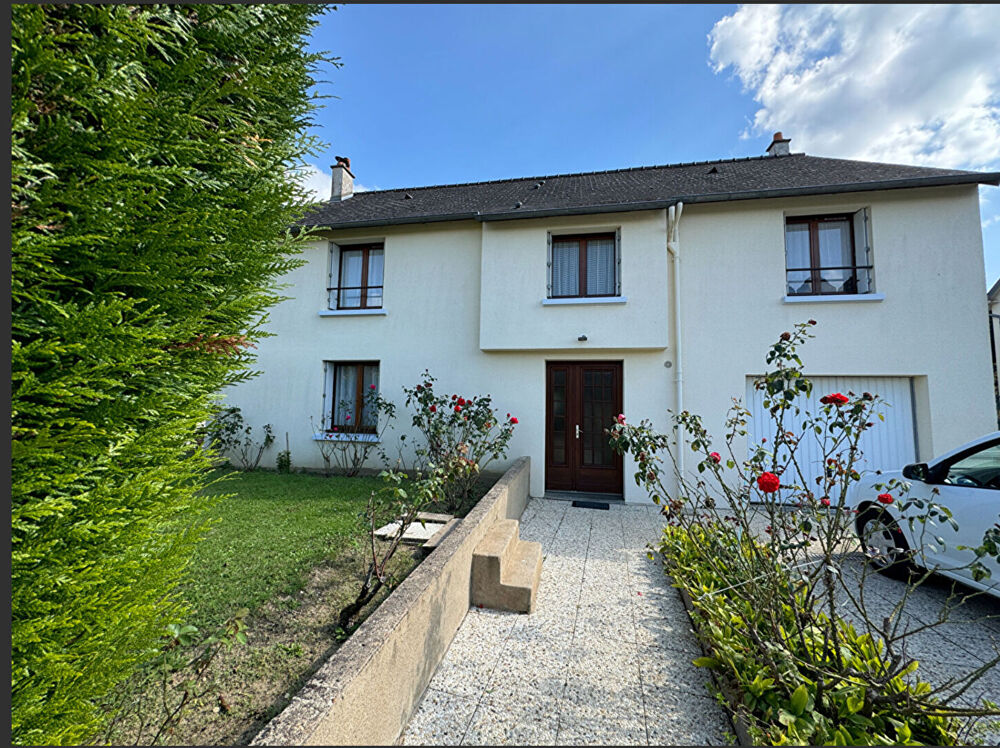 Amboise - Maison familiale 163 m2 5 chambres et jardin