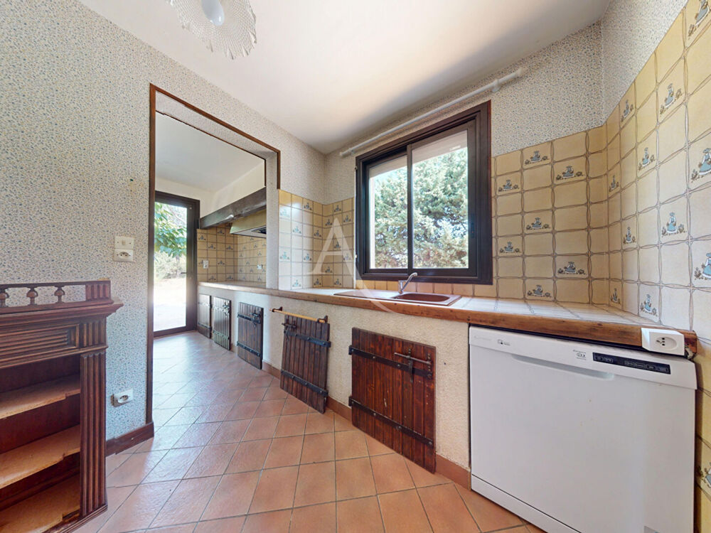 Vente Maison Maison à vendre à Lézignan-Corbières avec terrain de 9000m2 Lezignan corbieres