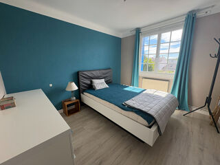  Appartement à louer 5 pièces 126 m²