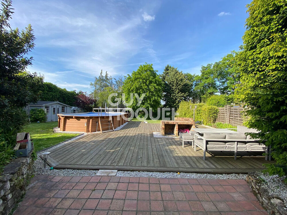 EPÔNE - Grande maison familiale avec deux logements indépendants, dépendances et terrain de 1 258 m²