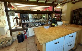  Appartement � vendre 10 pi�ces 295 m�