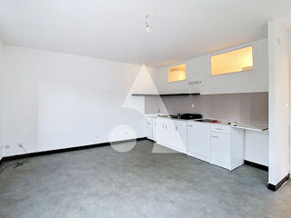  Appartement à louer 1 pièce 31 m²