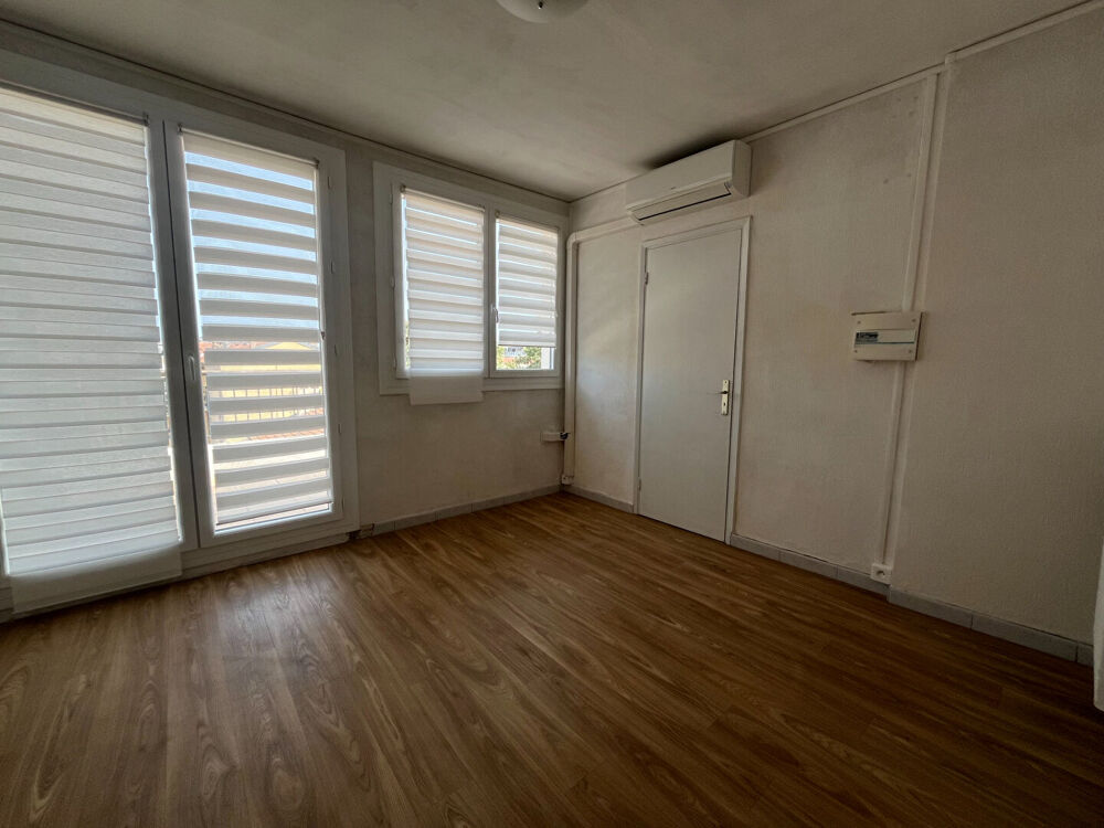   A LOUER - BUREAU SITUE A CAGNES-SUR-MER, AU COEUR DU CENTRE-VILLE Cagnes sur mer