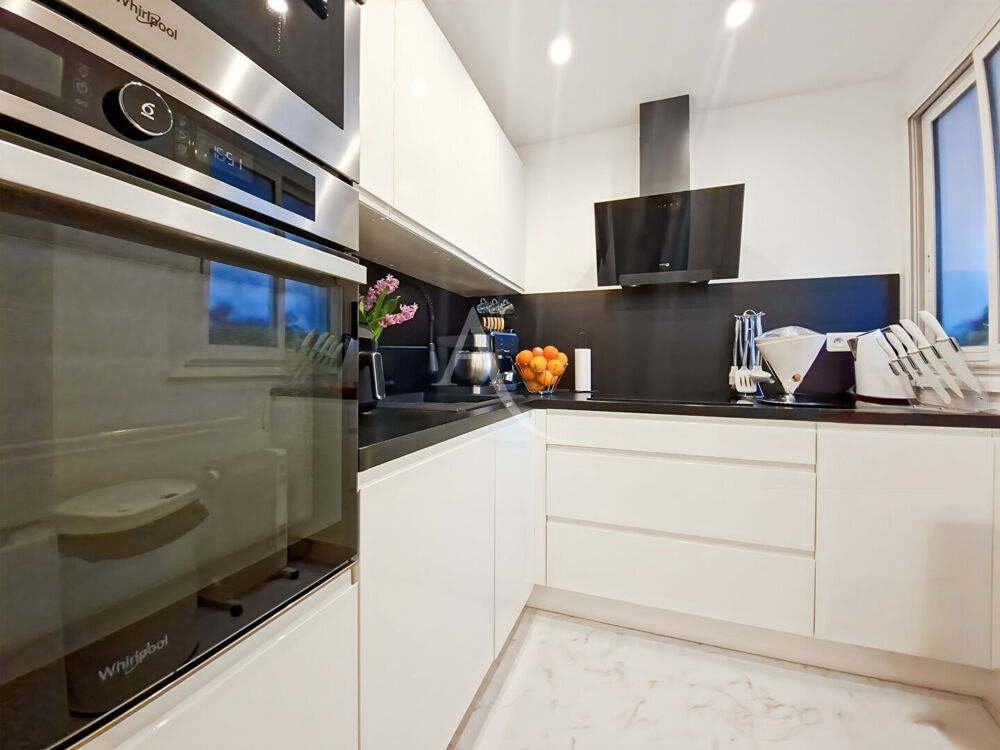 Vente Appartement Appartement Cannes studio 29.07 m� _ Refait � neuf _ Proche plages du midi _  Au calme Cannes