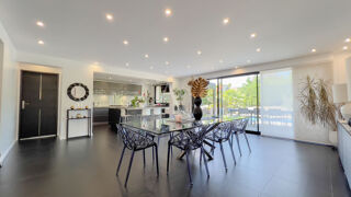  Maison � vendre 8 pi�ces 220 m�