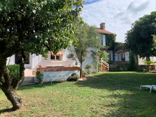  Maison à vendre 9 pièces 181 m²