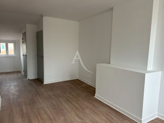  Appartement à louer 2 pièces 40 m²