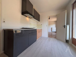  Maison à louer 4 pièces 79 m²