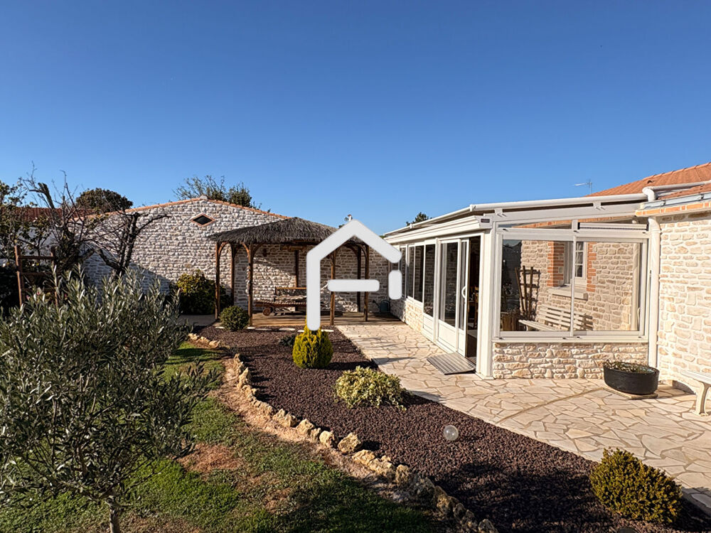 Maison 4 pièces 123 m² · à L Aiguillon la Presqu Ile · 123 m² · 389 000 €