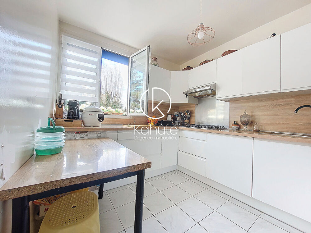 Vente Appartement Lyon 5 Point du jour Lyon 4 pièce(s) 63.13 m2 clair et calme avec stationnement Lyon 5