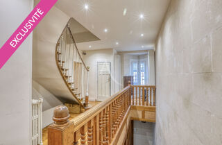  Maison � vendre 9 pi�ces 307 m�