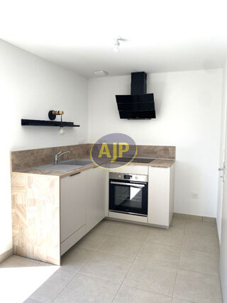  Maison à louer 3 pièces 50 m²
