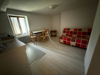  Appartement à louer 1 pièce 28 m²
