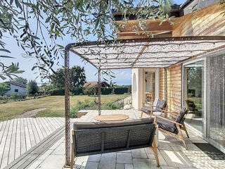  Maison � vendre 6 pi�ces 220 m�