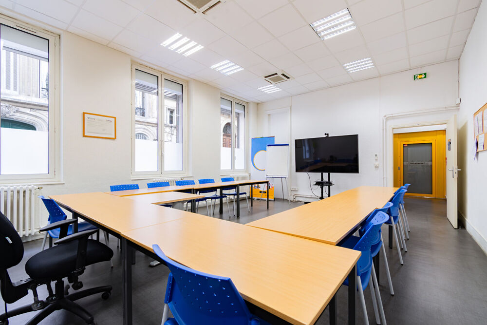   Locaux d'activité. Vente des  Murs  300m2 -13006 Marseille - Marseille 6