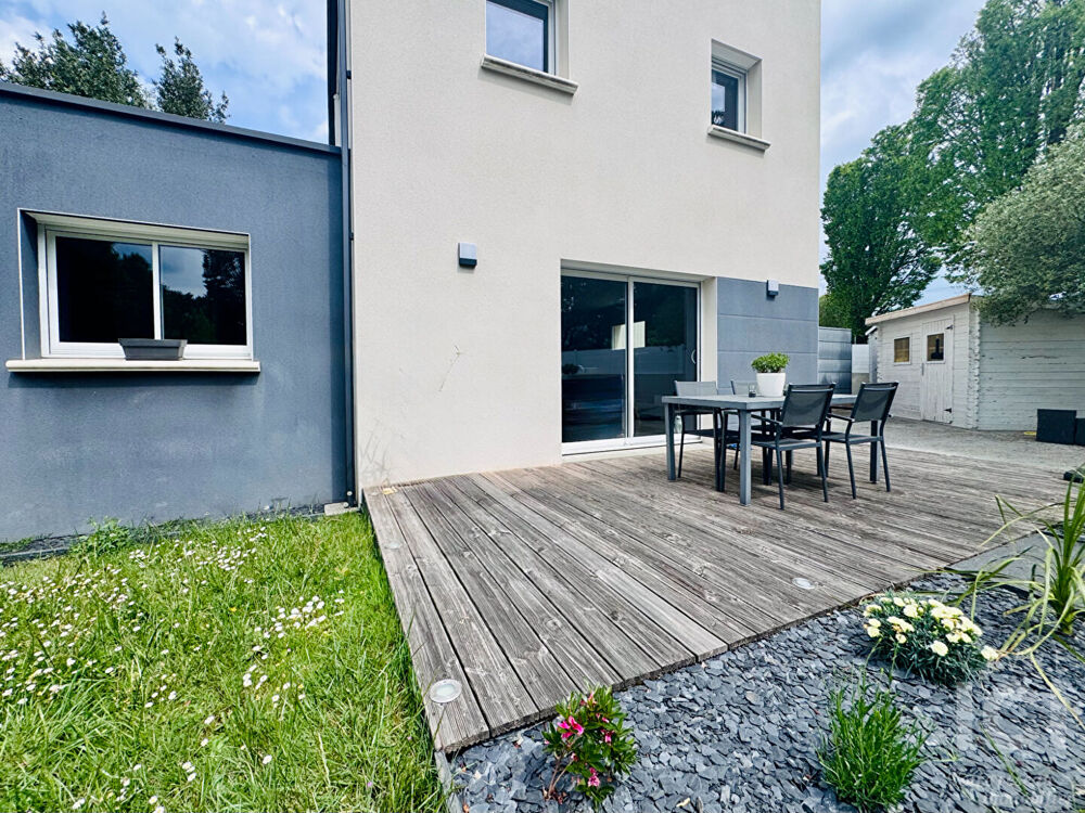 Maison 6 pièces 105 m² · à Carquefou · 105 m² · 381 859 €