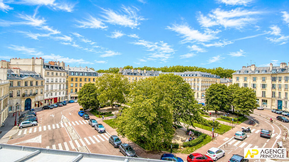 Vente Appartement Versailles Notre-Dame Place Hoche - Appartement 3 pièces 67 m² au sol situé au 4ème et dernier étage avec cave Versailles