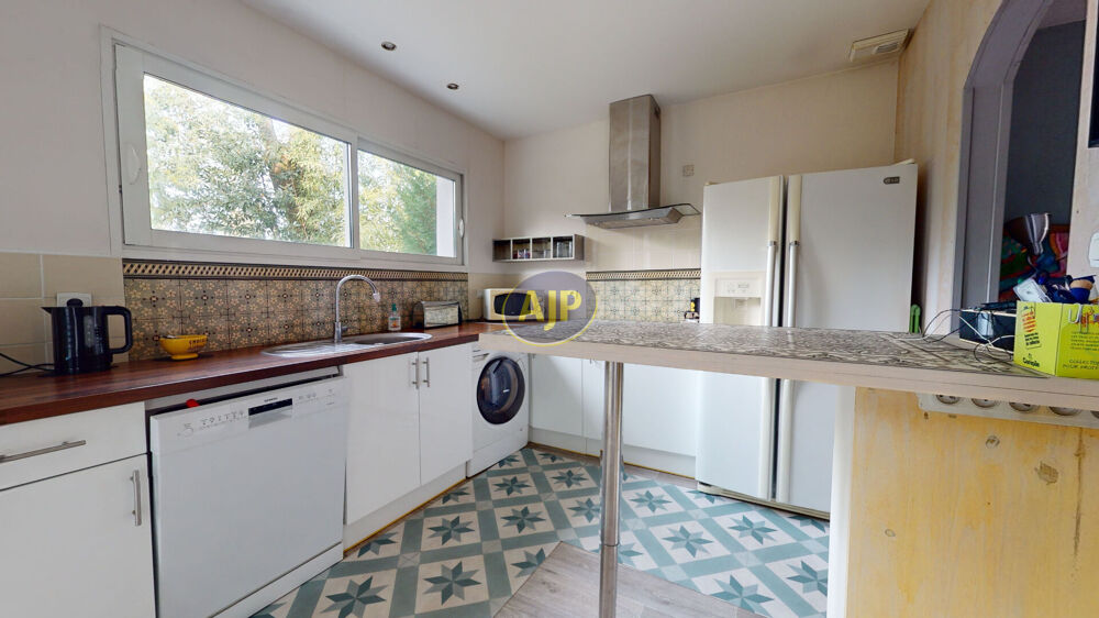 Charmante maison sur Ares
