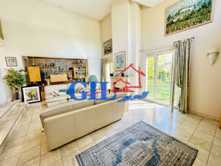  Maison à vendre 11 pièces 282 m²