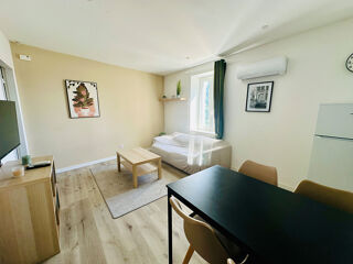  Appartement à louer 2 pièces 37 m²