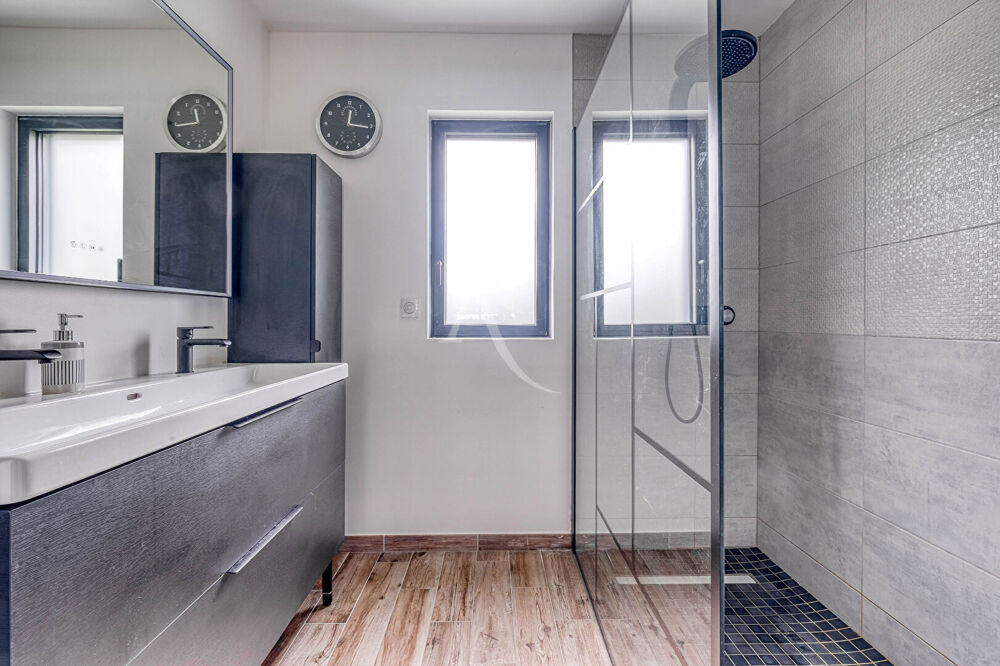 à vendre  Maison Chessy (77700)