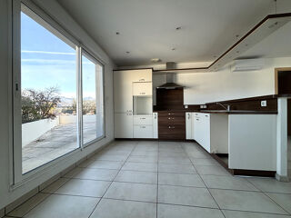  Appartement � vendre 3 pi�ces 83 m�