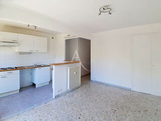  Appartement à louer 1 pièce 29 m²