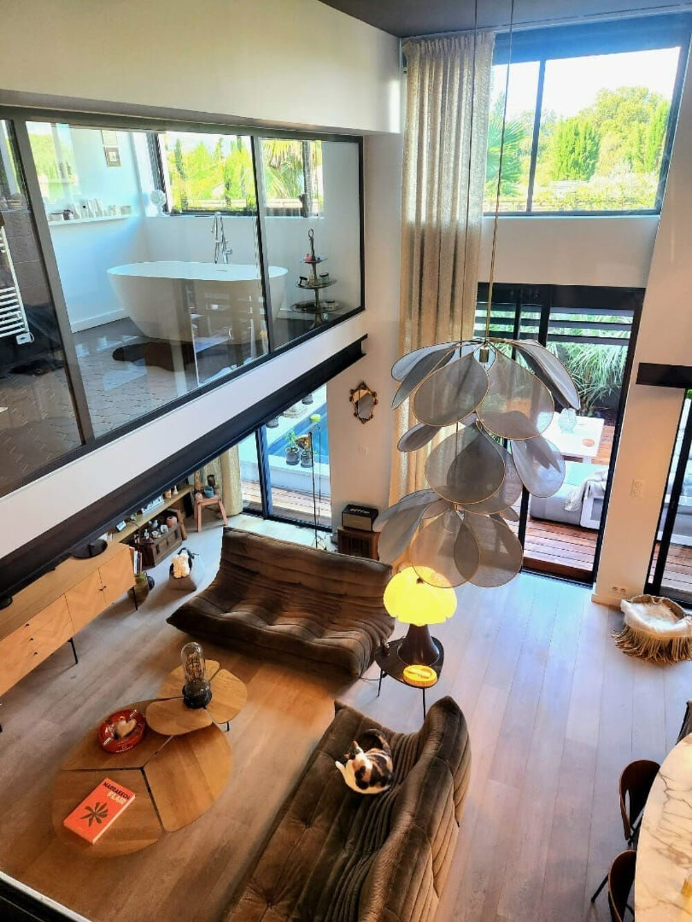 Vente Appartement Loft Saint Remy De Provence 141 m2  LOI CARREZ Terrasse et bassin Parking Saint-rémy-de-provence
