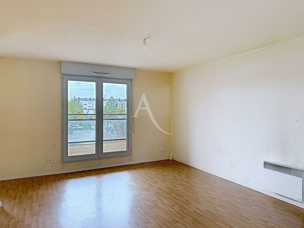 Vente Appartement Appartement Trelaze 3 pièce(s) Trelaze