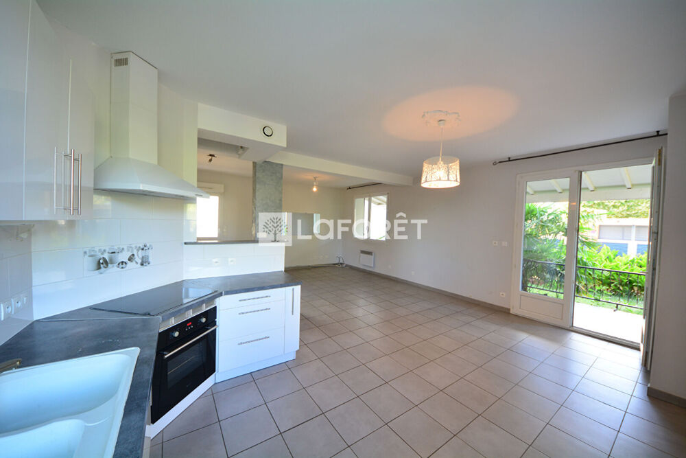 Appartement Fronton 4 pièce(s) 80 m2