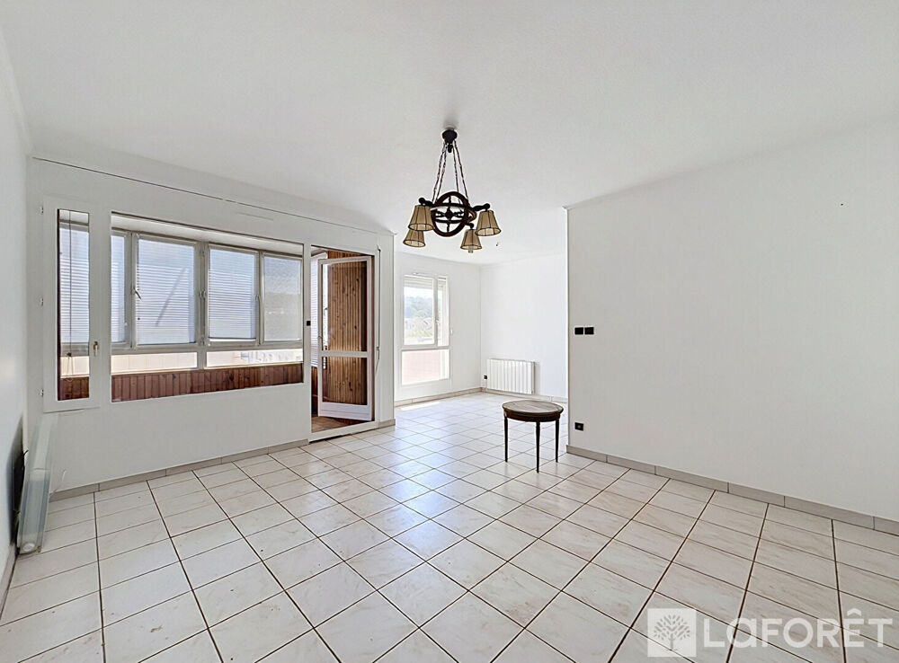 Vente Appartement Appartement  Bourgoin-jallieu 4 pièce(s) 88 m2 Bourgoin jallieu