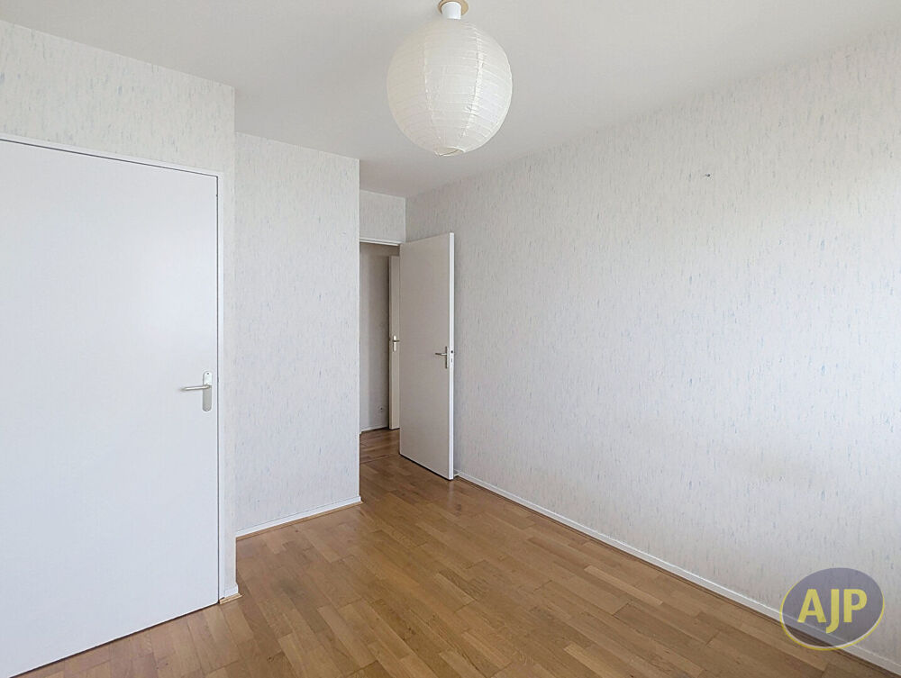 Vente Appartement Appartement - 2 chambres - garage - cave - balcon - BEAUREGARD Rennes