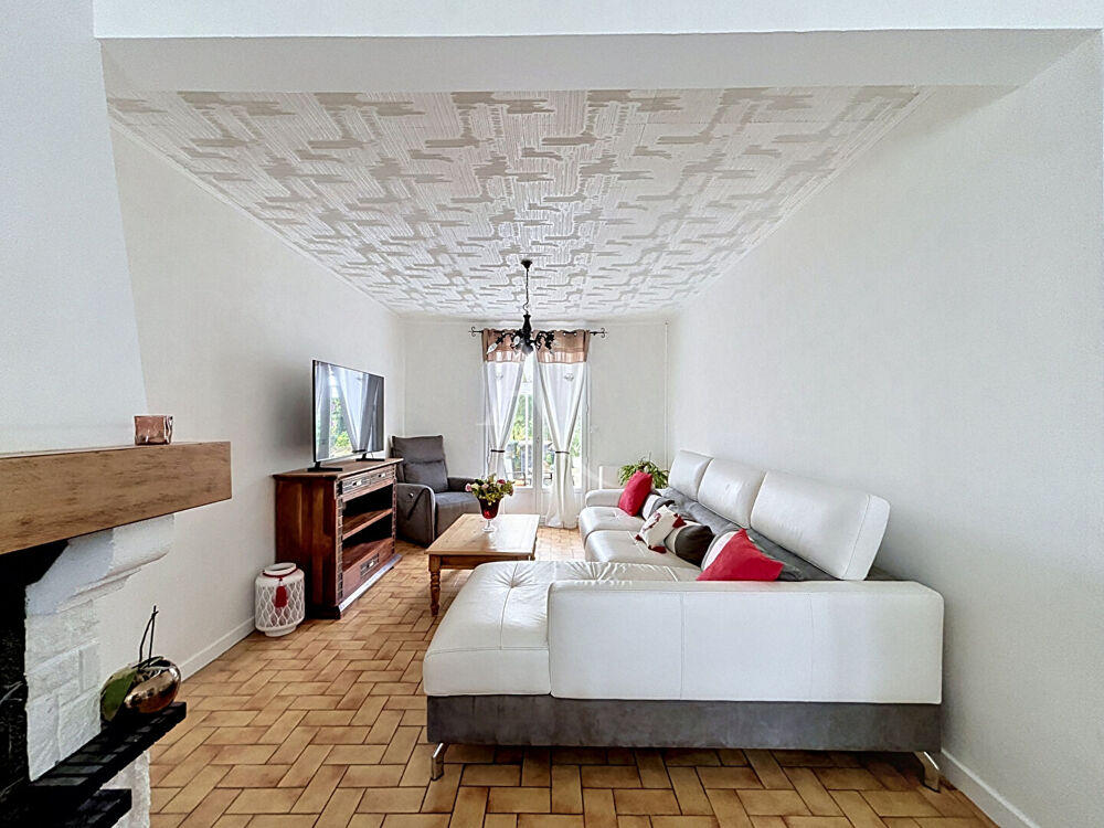 Vente Maison Maison Avrille 5 pièce(s) 130m² Avrille