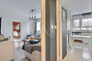  Appartement  vendre 4 pices 80 m