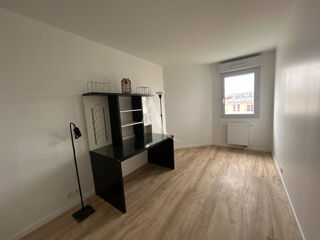  Appartement à louer 3 pièces 61 m²